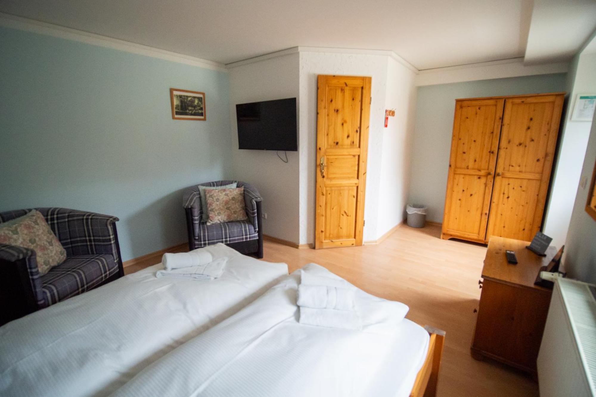 Hotel Kolonieschanke Бург Экстерьер фото