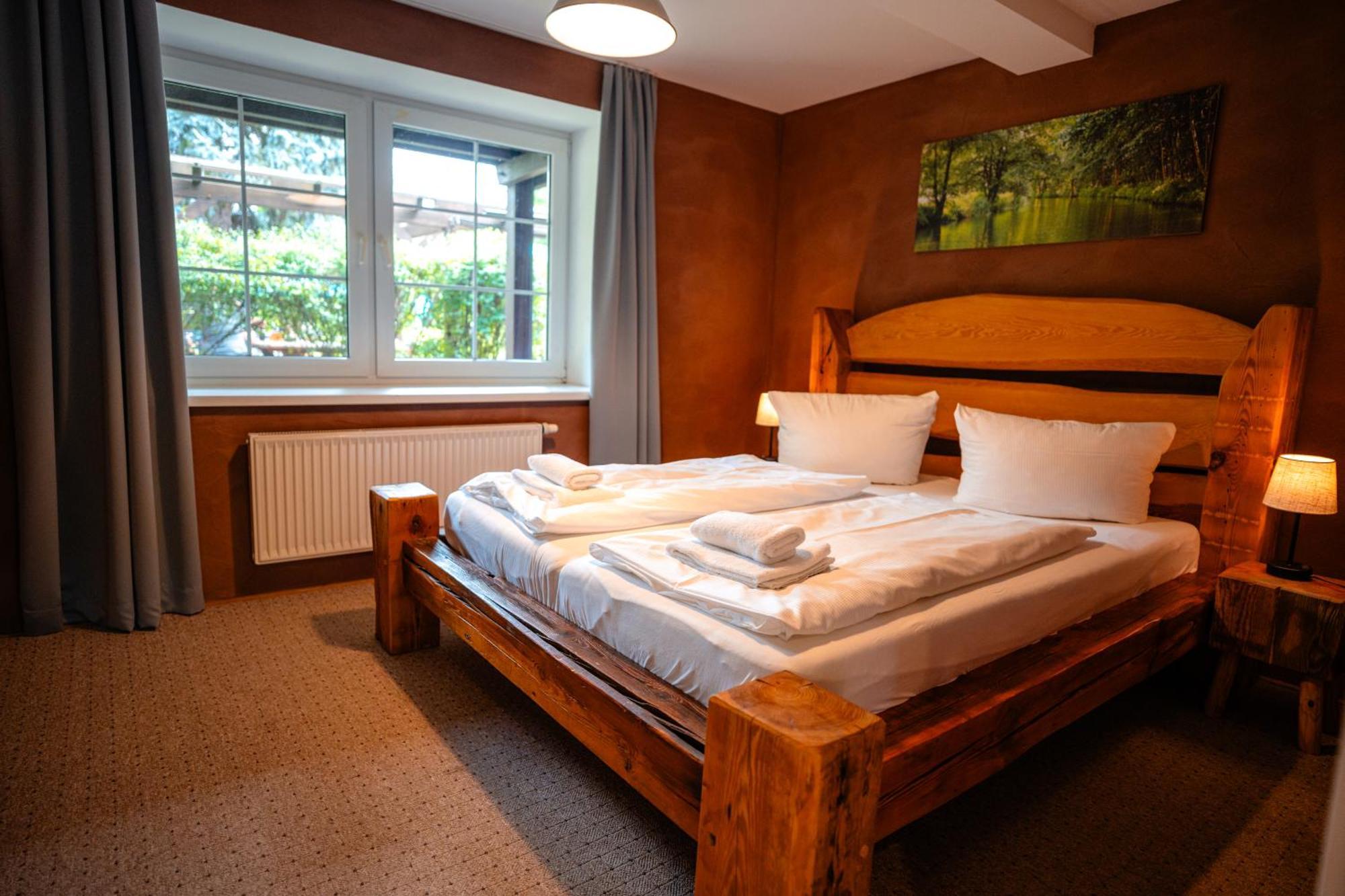 Hotel Kolonieschanke Бург Экстерьер фото
